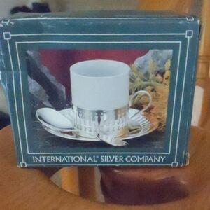 (Never Used)International Silver Company Silver-Plated Cup Set